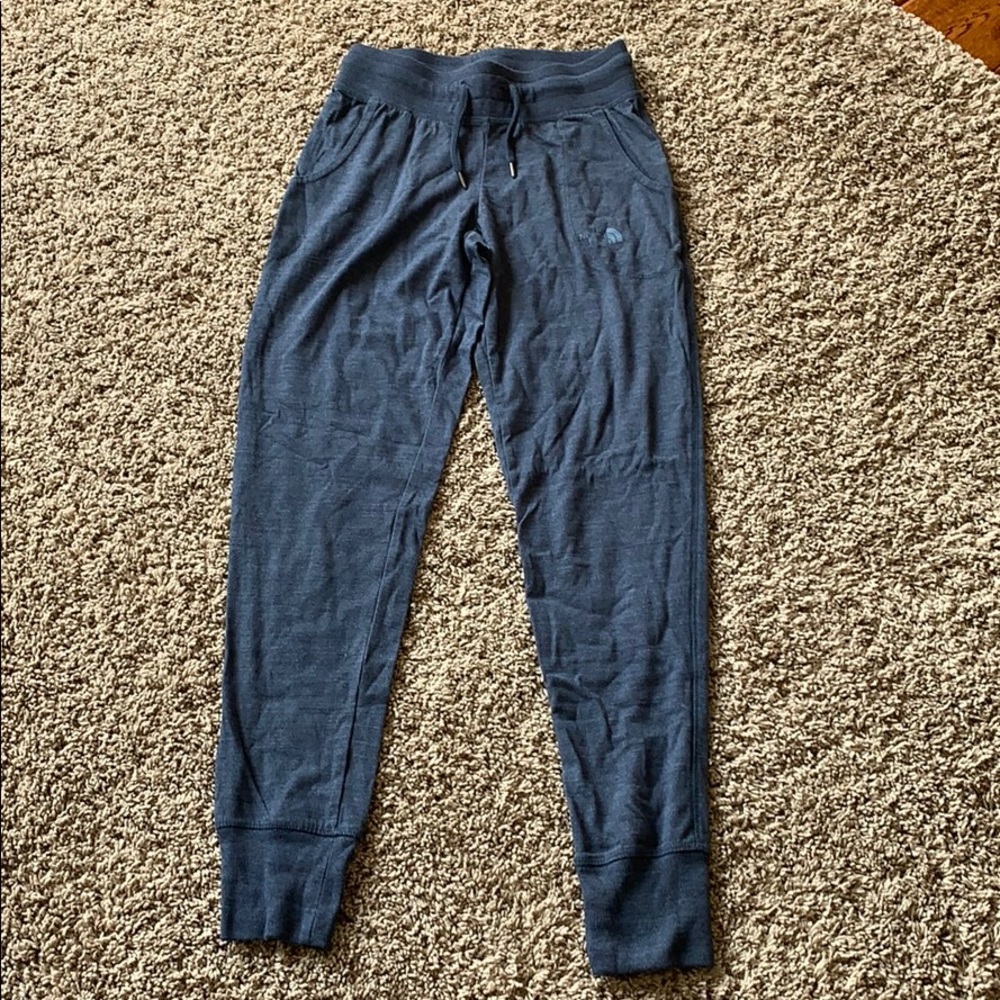 North face joggers